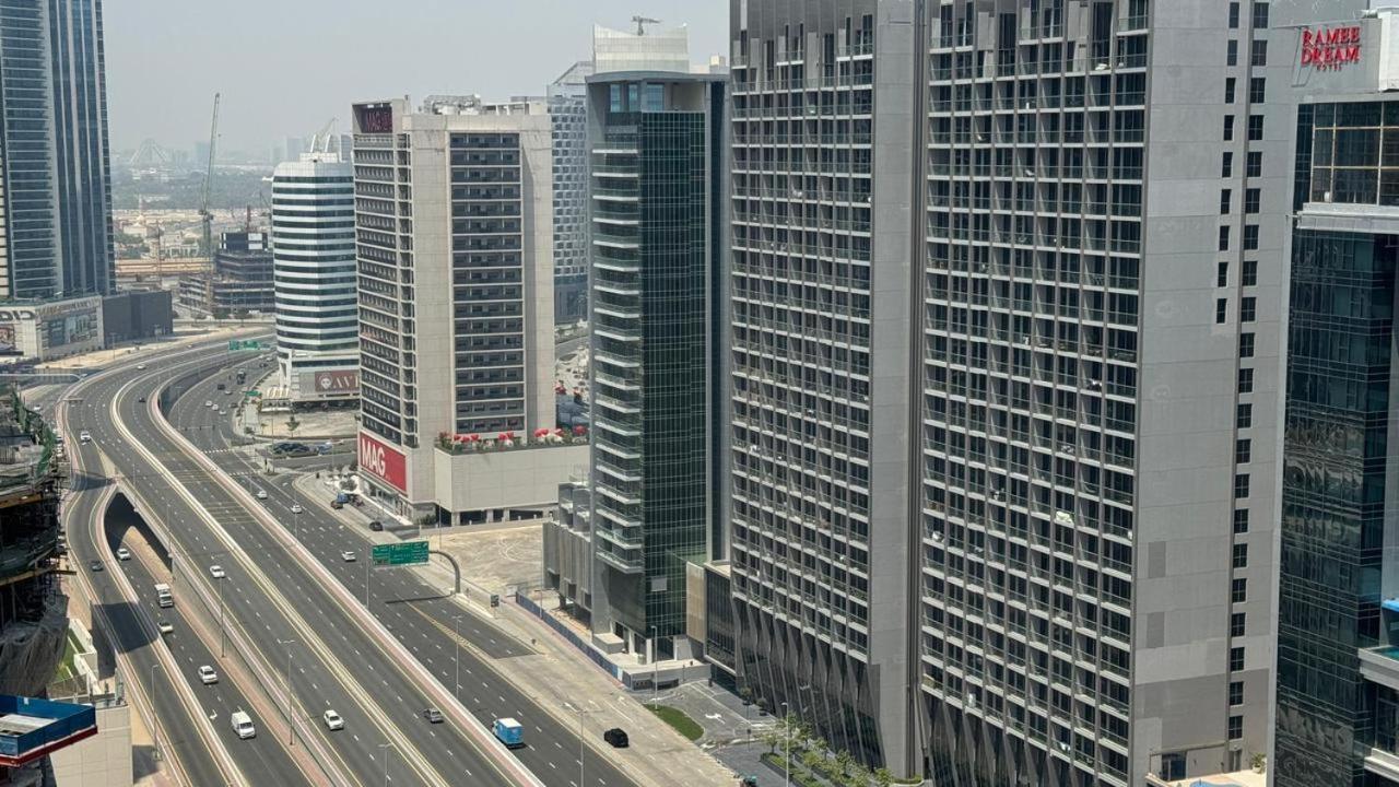 Magnificent - Damac Distinction Downtown Lejlighed Dubai Eksteriør billede